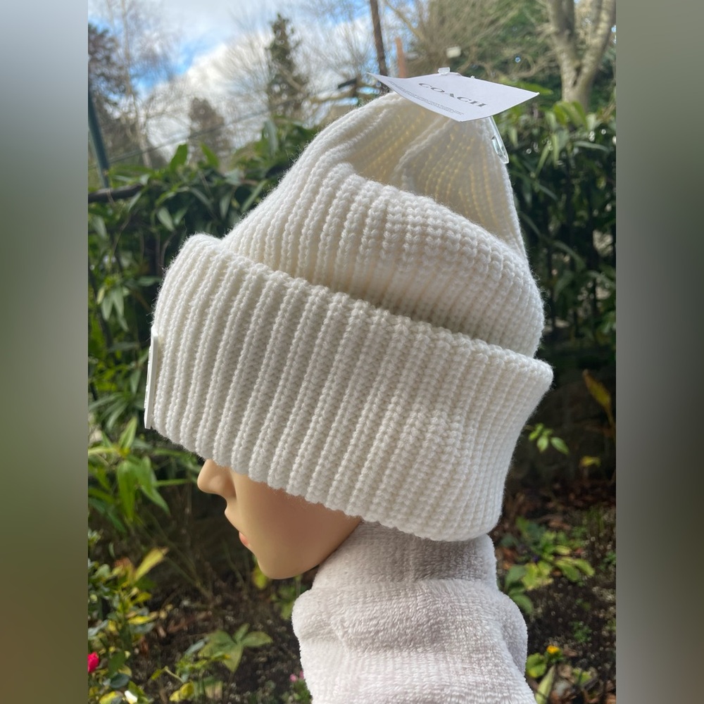 Coach Cream Ribbed Knit Beanie - Picture 4 of 17